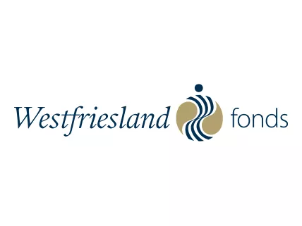 Logo van het Stichting Westfriesland Fonds die maatschappelijk betrokken is en trotse sponsor is van Oorlogsmuseum Medemblik